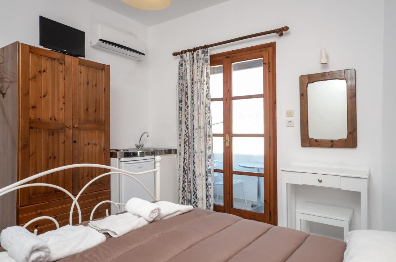 Depis Economy Studios & Apartments Naxos City Exterior foto