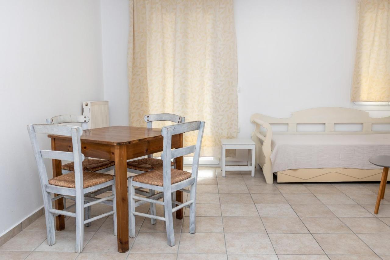 Depis Economy Studios & Apartments Naxos City Exterior foto